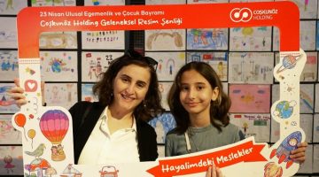 Bursa’da çocuklar hayallerindeki meslekleri resmettiler