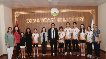 Türkiye ikincisi sporculardan Başkan Aydın’a ziyaret
