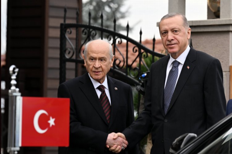Yılın ilk görüşmesi başladı… Erdoğan-Bahçeli bir araya geldi