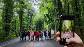 Sakarya’da dereceye giren öğrenci ve ailelerine turizm gezisi