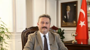 Başkan Palancıoğlu’ndan Kurban Bayramı ve Babalar Günü mesajı