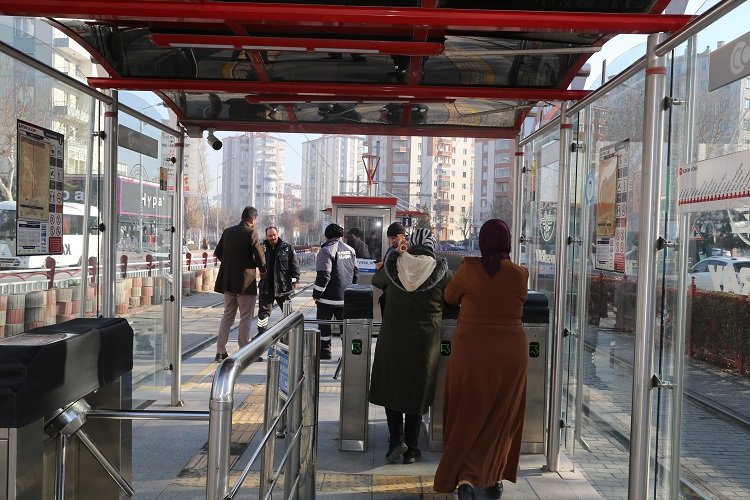Kayseri’de tramvay iki gün boyunca ücretsiz