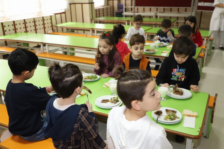 Bursa’da 70 bin öğrenci ‘ücretsiz yemek’ten faydalanacak