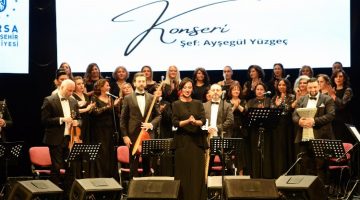 Bursa’da Kadınlar Korosundan ‘Anneler Günü’ konseri