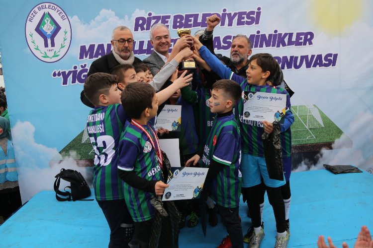 Rize’de ‘Çocuk Futbol Turnuvası’ sona erdi
