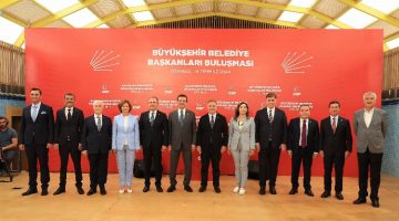 CHP’li Büyükşehir Belediye Başkanları İstanbul’da buluştu