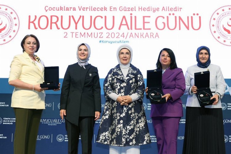 Emine Erdoğan ‘Gönül Elçileri’ ile buluştu